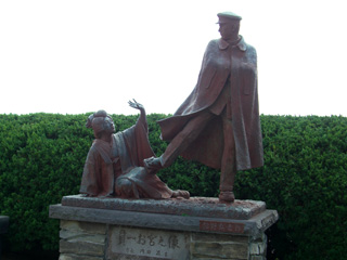 お宮像